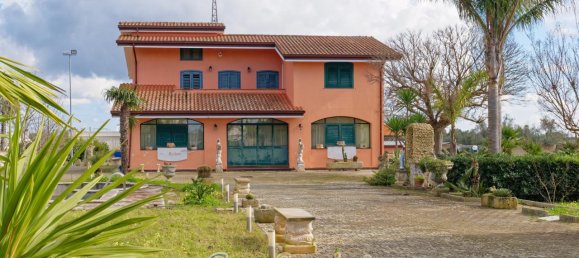 Вилла с 5 комнатами в Cutrofiano, Италия № 230508 14