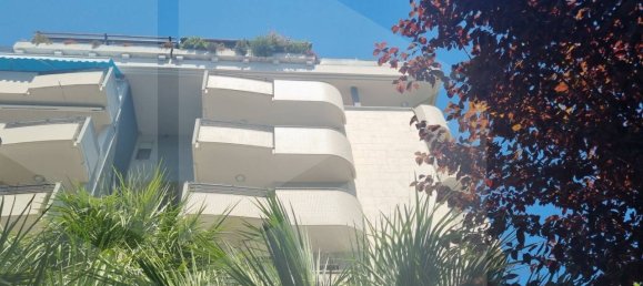 4 rooms Penthouse in Montesilvano, Italy No. 28360 12