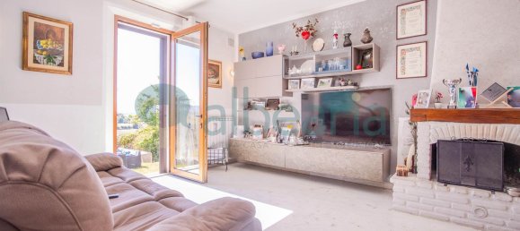 5 rooms House in Roccastrada, Italy No. 166757 32