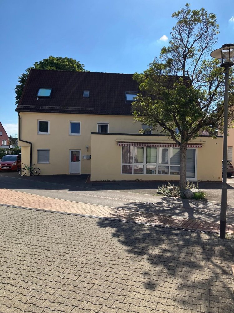 Edificio en Neu-Ulm, Germany 279 m² No. 342348