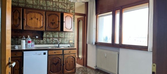 4 rooms Apartment in Udine, Italy No. 286206 14
