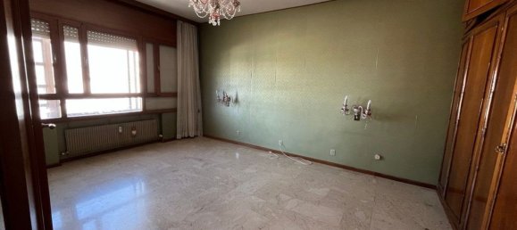 4 rooms Apartment in Udine, Italy No. 286206 28