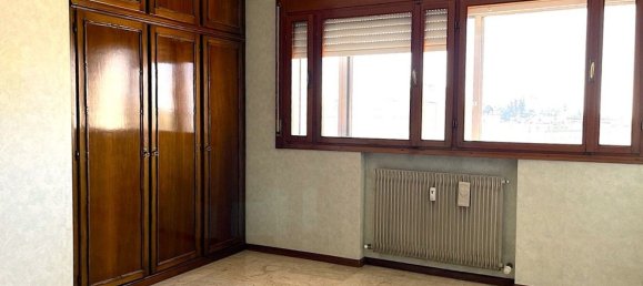 4 rooms Apartment in Udine, Italy No. 286206 30