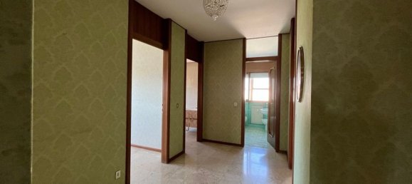 4 rooms Apartment in Udine, Italy No. 286206 17