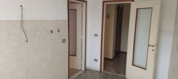 3 bedrooms Apartment in Montanaro, Italy No. 372091 14