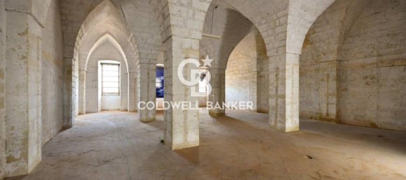 10 rooms Building in Sanarica, Italy No. 105876 2