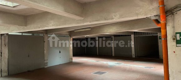  مرآب في Turin, Italy 20متر مربع رقم 350221 10