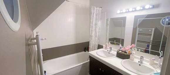 Casa de 5 dormitorios en Sucy-en-Brie, France No. 175555 10