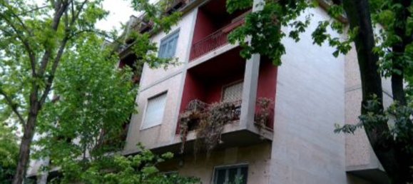 5 rooms Apartment in Milan, Italy No. 245423 26