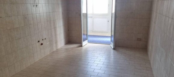 2 bedrooms Apartment in Palermo, Italy No. 280936 8