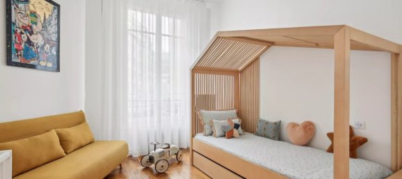 3 bedrooms Apartment in Paris, France No. 129032 11