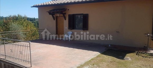 5 bedrooms Villa in Cetona, Italy No. 168600 4