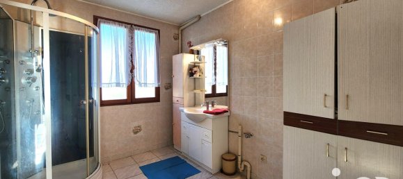 7 rooms House in Niederstinzel, France No. 38971 10