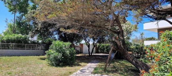 4 chambres Villa à Fiumicino, Italy No. 31201 50