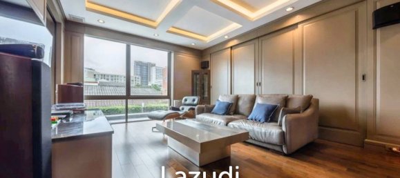 2 bedrooms Bungalow in Bangkok, Thailand No. 23463 3