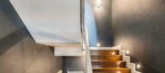 2 bedrooms Bungalow in Bangkok, Thailand No. 23463 9