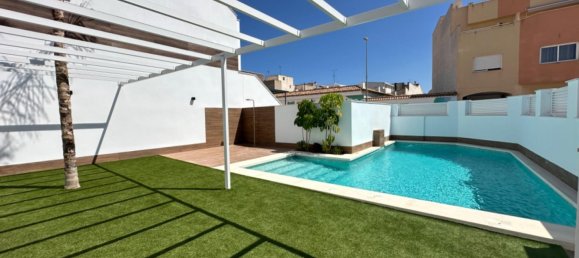 2 bedrooms Bungalow in Pilar de la Horadada, Spain No. 284024 9