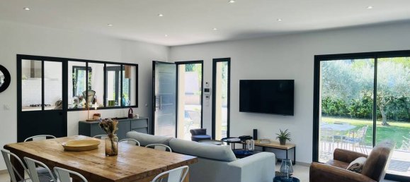 3 Schlafzimmer Villa in Cavaillon, France, Nr. 328273 5