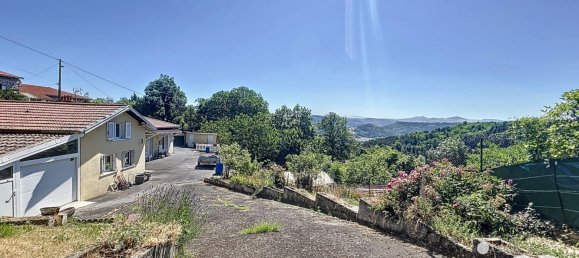 Дом с 3 спальнями в Кюссак-сюр-Луара, Франция № 200902 15