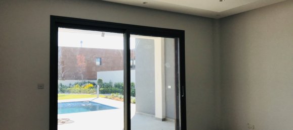 7-salle Villa à Limassol, Cyprus No. 12762 5