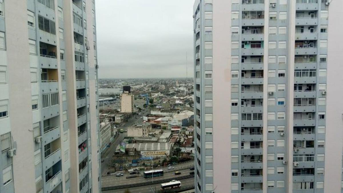 Studio in Avellaneda, Argentina No. 79233