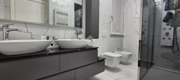 Дом с 3 комнатами в Трескоре Бальнеарио, Италия № 174220 25