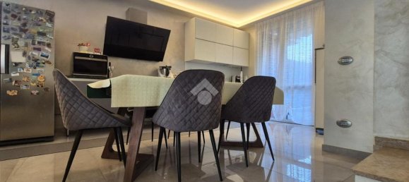 Дом с 3 комнатами в Трескоре Бальнеарио, Италия № 174220 11