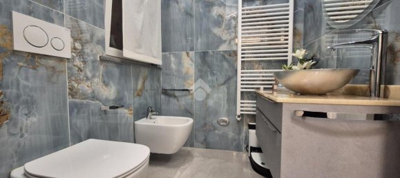 Дом с 3 комнатами в Трескоре Бальнеарио, Италия № 174220 16