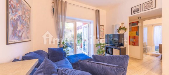 1 bedroom Apartment in Rome, Italy No. 44174 3