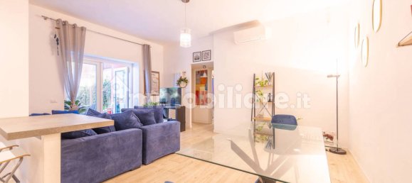 1 bedroom Apartment in Rome, Italy No. 44174 10