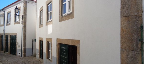 9 bedrooms Building in Moimenta da Beira, Portugal No. 20893 2