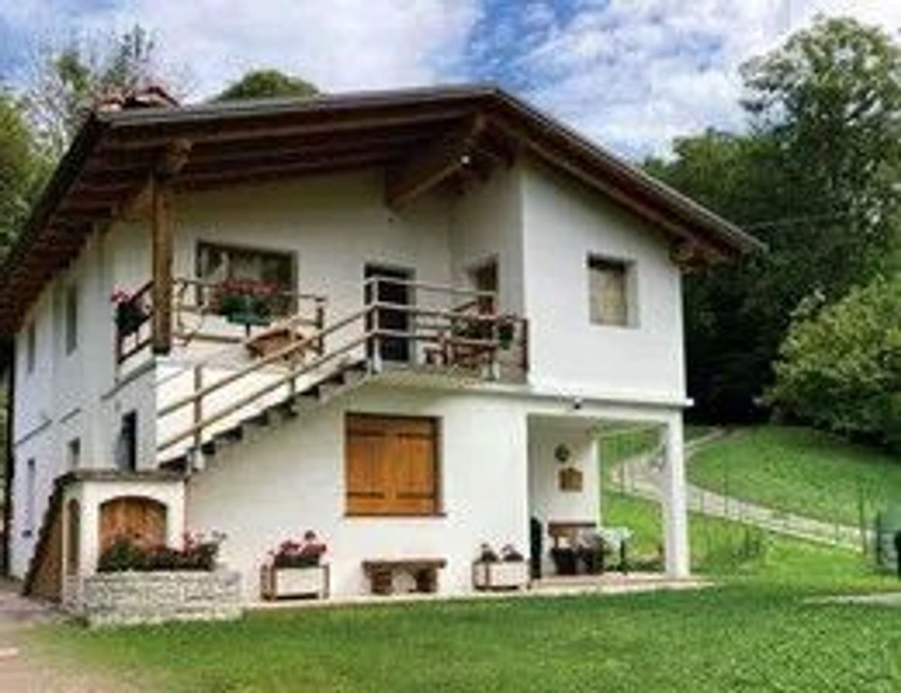 4 rooms Apartment in Segusino, Italy No. 217995