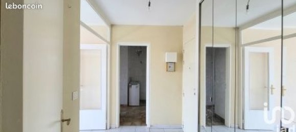 3 غرف نوم شقة في Bagnolet, France رقم 325443 5