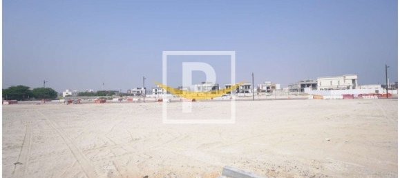 Terrain à Deira, UAE 2307.1m² No. 8005 17