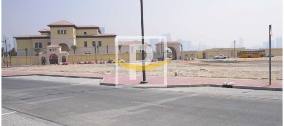 Terrain à Deira, UAE 2307.1m² No. 8005 13