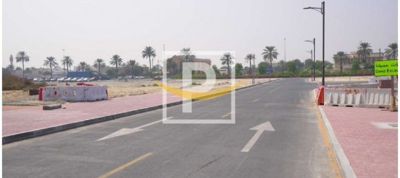 Terrain à Deira, UAE 2307.1m² No. 8005 18