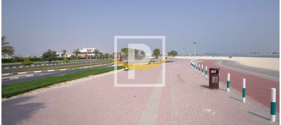 Terrain à Deira, UAE 2307.1m² No. 8005 15