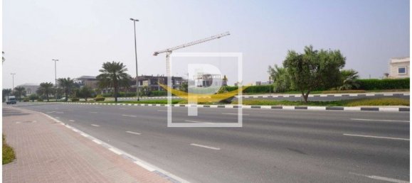 Terrain à Deira, UAE 2307.1m² No. 8005 23