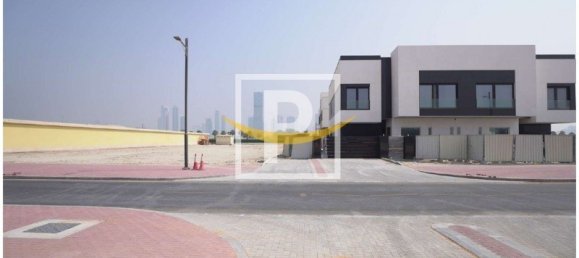 Terrain à Deira, UAE 2307.1m² No. 8005 16