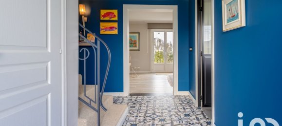 4 bedrooms House in Plescop, France No. 265351 3