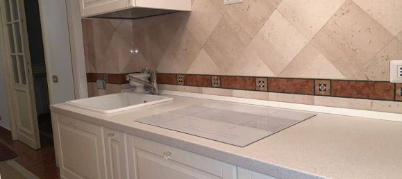 2 bedrooms Apartment in Rome, Italy No. 59431 6