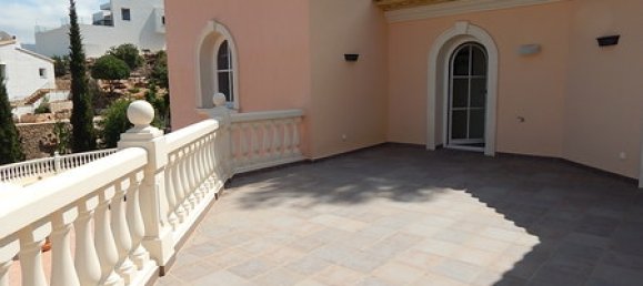 5 bedrooms Villa in Denia, Spain No. 2563 11