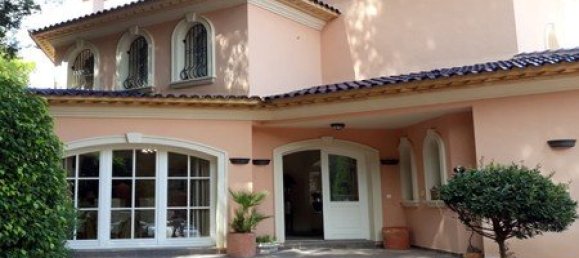 5 bedrooms Villa in Denia, Spain No. 2563 2