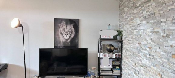 1 bedroom Apartment in Marseille, France No. 334274 3