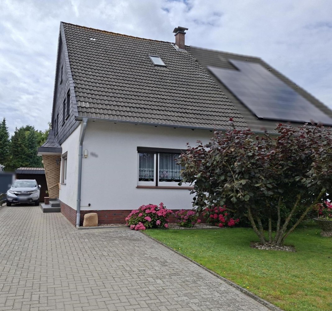 Adosado de 3 dormitorios en Friesland, Germany No. 308939