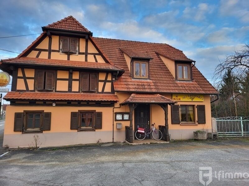 10-salle Bâtiment à Hoffen, France No. 153005