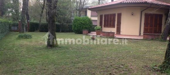 4 Schlafzimmer Villa in Massa, Italy, Nr. 175230 7