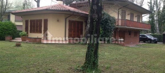 4 Schlafzimmer Villa in Massa, Italy, Nr. 175230 5