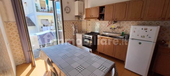 2 bedrooms Apartment in Florence, Italy No. 208819 2