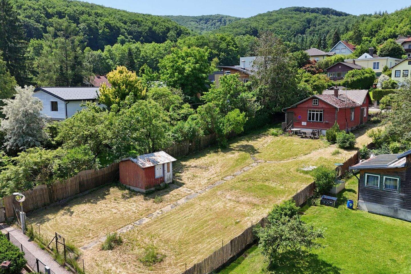  Land in Purkersdorf, Austria No. 159600